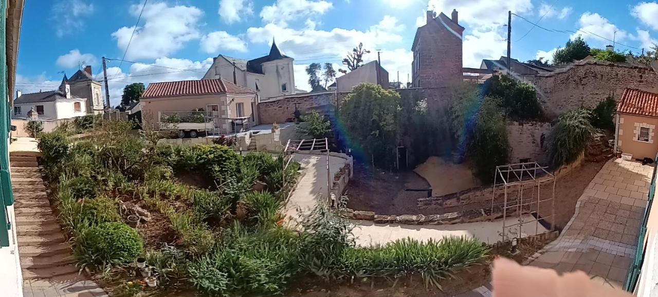 Les Dodos De Rose Bed and Breakfast Doué-la-Fontaine Εξωτερικό φωτογραφία