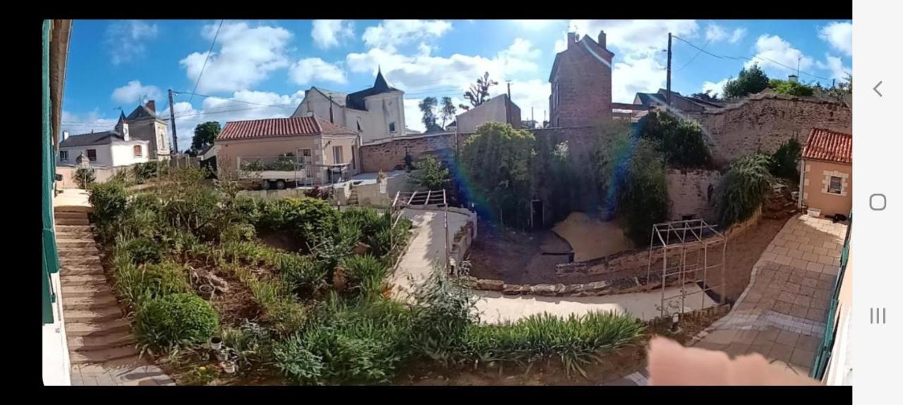Les Dodos De Rose Bed and Breakfast Doué-la-Fontaine Εξωτερικό φωτογραφία